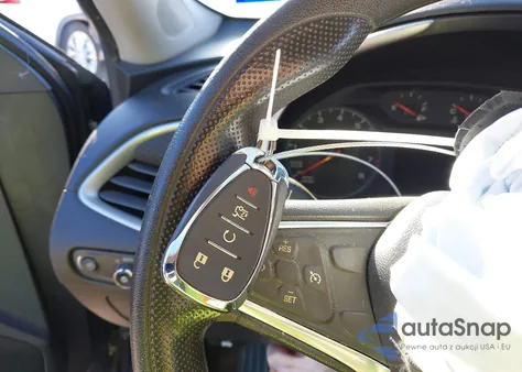 2019 Chevrolet Malibu 1Ls z USA, uszkodzony, nr VIN 1G1ZB5ST8KF177698